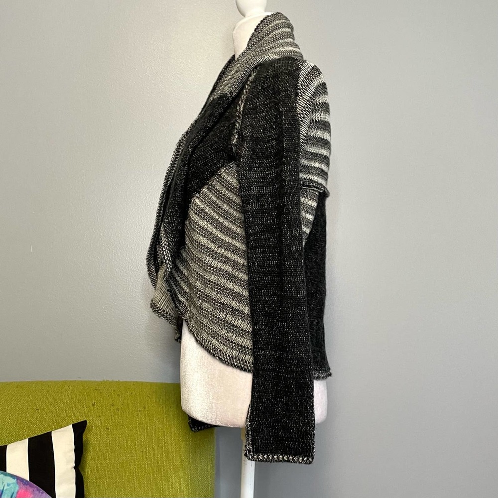 Cabi Black White Wool Patchwork Circle Cardigan S… - image 3